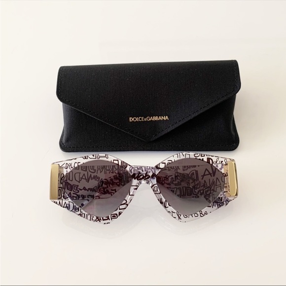 Dolce & Gabbana Sunglasses, New - Picture 10 of 11
